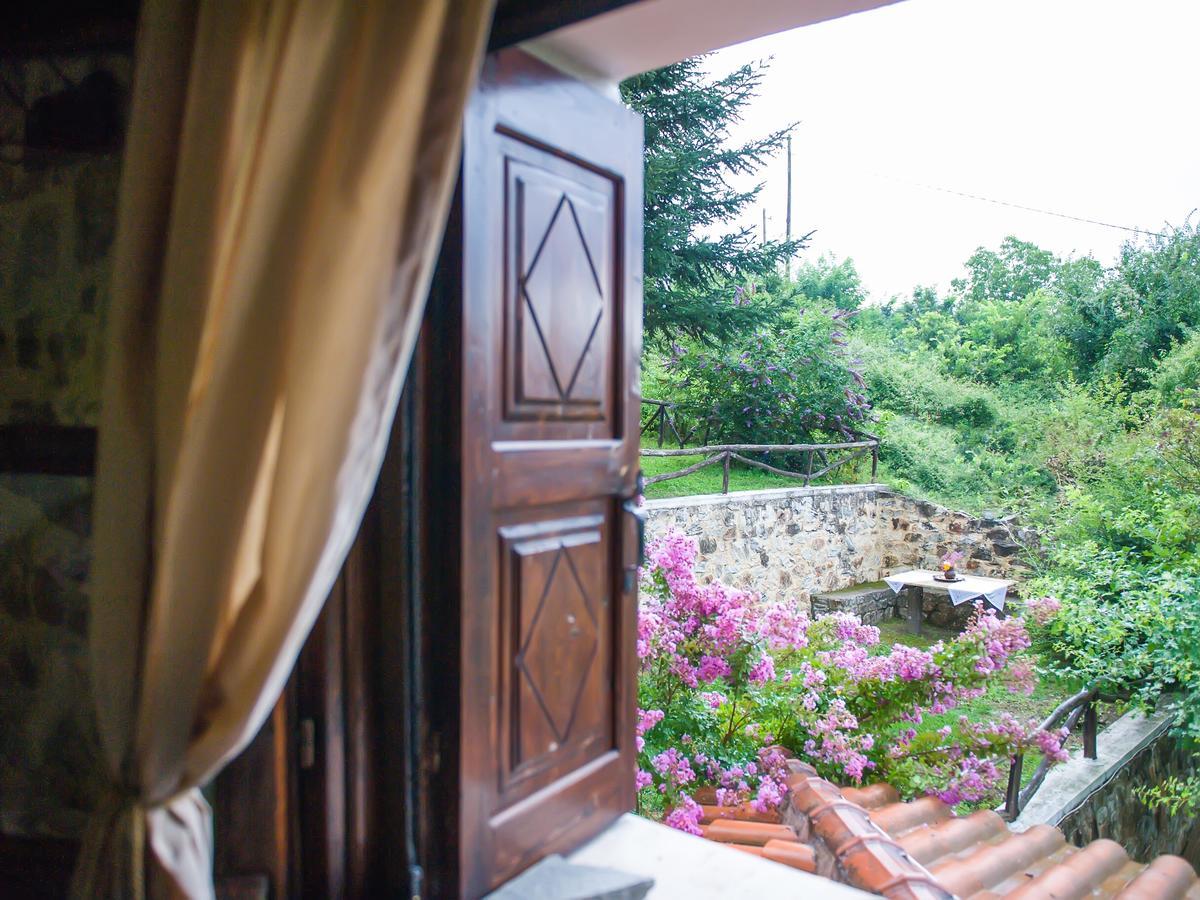 To Archontiko Guesthouse Villa Stavroupoli Exteriör bild