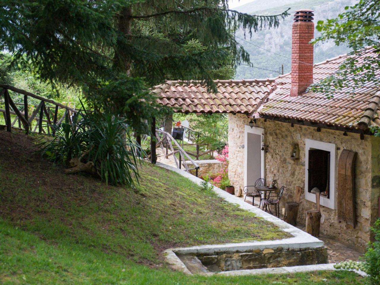 To Archontiko Guesthouse Villa Stavroupoli Exteriör bild