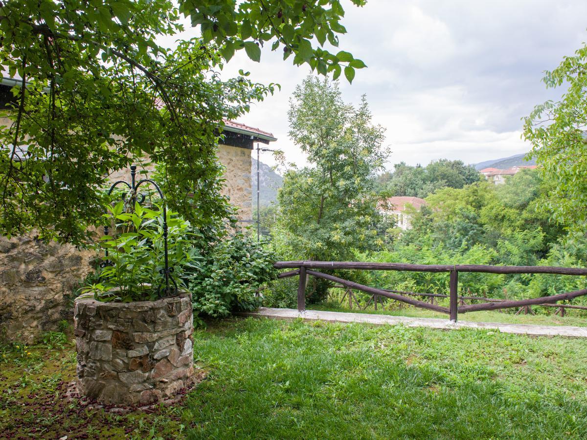 To Archontiko Guesthouse Villa Stavroupoli Exteriör bild