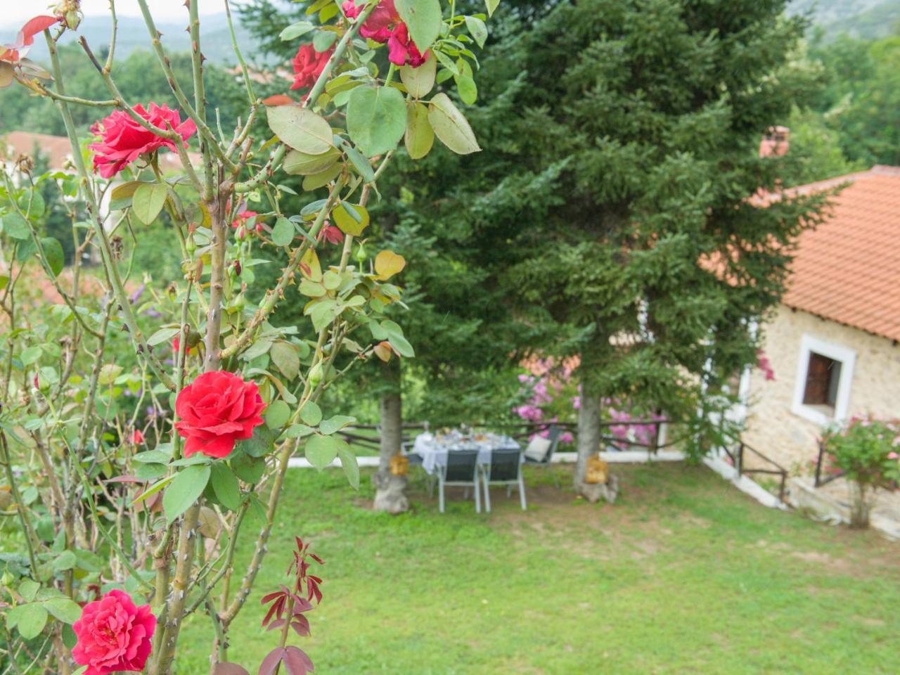 To Archontiko Guesthouse Villa Stavroupoli Exteriör bild
